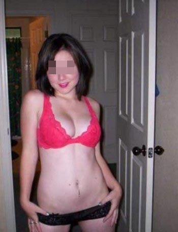 07 d'une femme au physique enjôleur à Laval