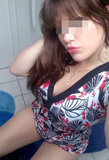 Annonce avec tél d'une fille affamée de bite à Gap
