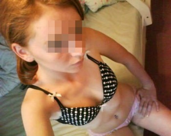 Grosse salope voulant donner son numéro à un homme sensuel pour une baise sur Antony